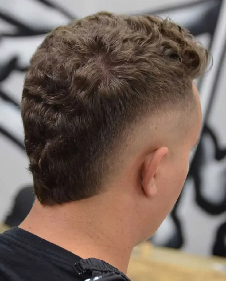 Mohawk with Burst Mid Fade