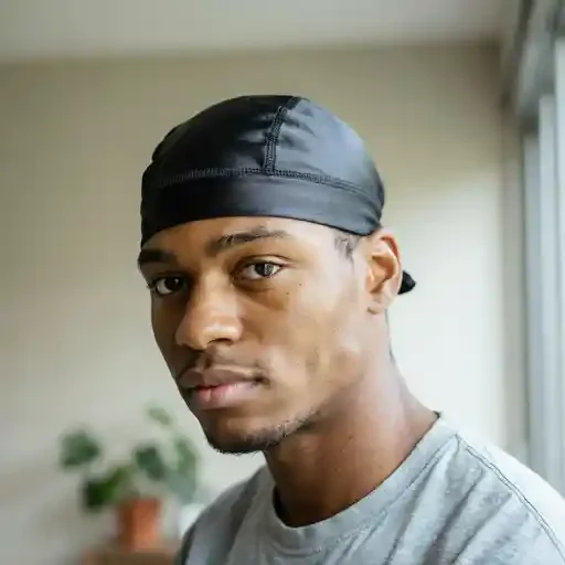 durag worn to hold a wave pattern